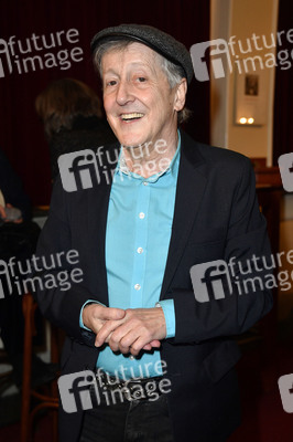 Theaterpremiere 'Rent a Friend' in Berlin