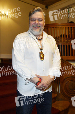 Theaterpremiere 'Rent a Friend' in Berlin