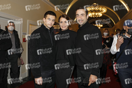 Theaterpremiere 'Rent a Friend' in Berlin