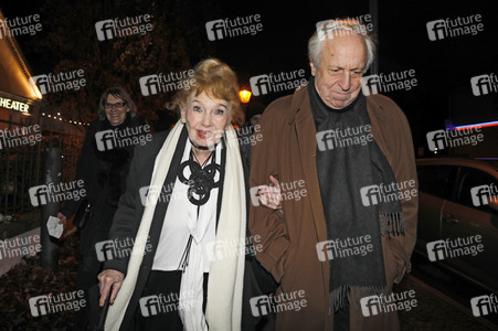 Theaterpremiere 'Rent a Friend' in Berlin