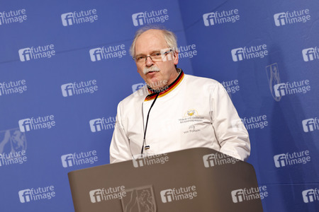 Übergabe der Neujahrsbrezel an Hendrik Wüst in Düsseldorf