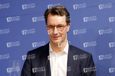 Übergabe der Neujahrsbrezel an Hendrik Wüst in Düsseldorf
