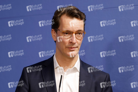 Übergabe der Neujahrsbrezel an Hendrik Wüst in Düsseldorf