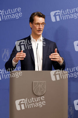 Übergabe der Neujahrsbrezel an Hendrik Wüst in Düsseldorf