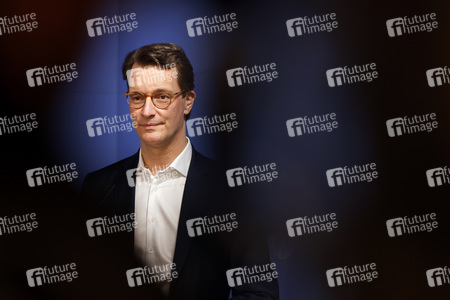 Übergabe der Neujahrsbrezel an Hendrik Wüst in Düsseldorf