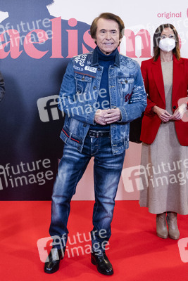 Ausstellungs- und Serienpräsentation 'Raphaelismo' in Madrid