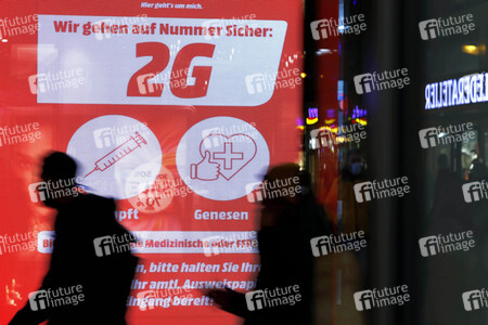 Symbolfoto 2G-Regel im Einzelhandel