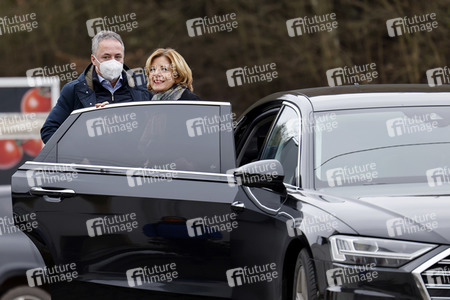 Malu Dreyer besucht Wiederaufbauarbeiten in Schuld