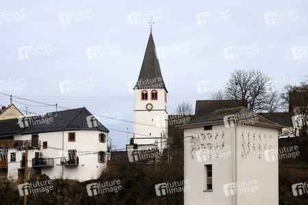 Malu Dreyer besucht Wiederaufbauarbeiten in Schuld