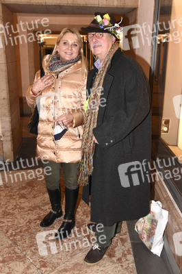 Theaterpremiere 'Der Sittich' in München