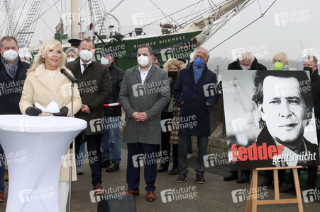 Einweihung der Jan-Fedder-Promenade in Hamburg