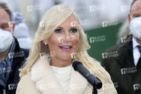 Einweihung der Jan-Fedder-Promenade in Hamburg