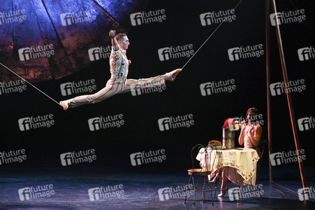 Showpremiere 'Cirque du Soleil - Luzia' in London