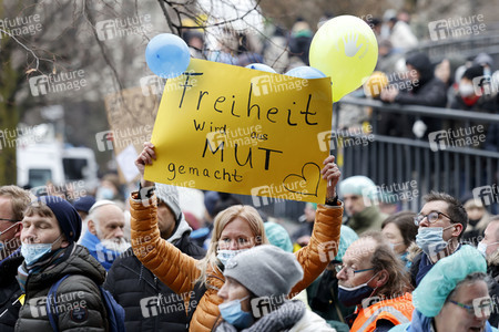 Coronademo in Düsseldorf