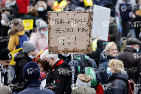 Coronademo in Düsseldorf