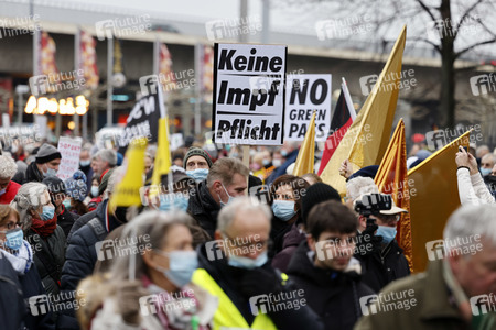 Coronademo in Düsseldorf