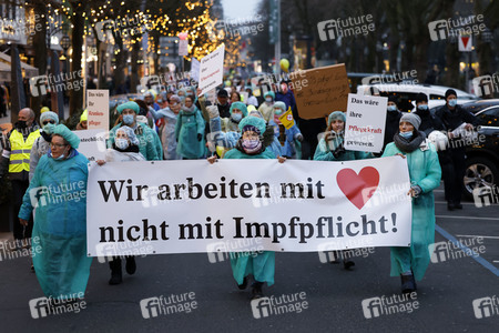 Coronademo in Düsseldorf