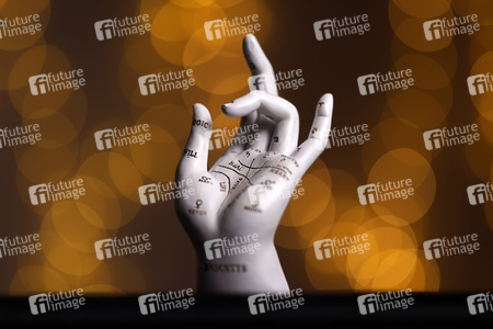 Symbolfoto Handlesen
