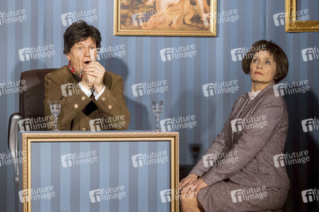 Theatervorstellung 'Das Ei ist hart! Ein Loriot-Abend' in Dresden