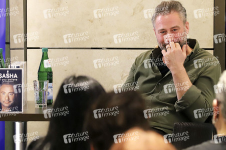 Buchlesung mit Sasha in Hamburg