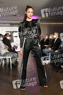 Llobycats Fashion Show auf der Frankfurt Fashion Week Herbst/Winter 2022