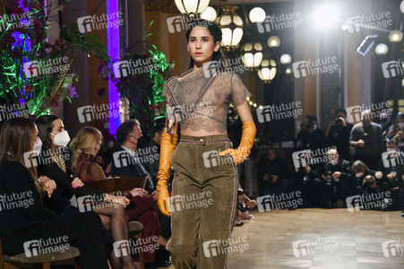 Ollendiek Fashion Show auf der Frankfurt Fashion Week Herbst/Winter 2022