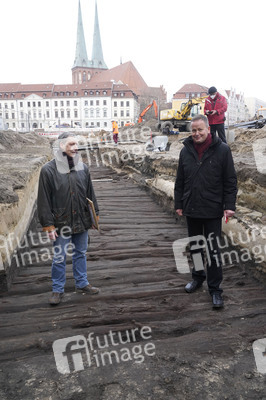 Fototermin mit Klaus Lederer auf der Grabung Molkenmarkt in Berlin