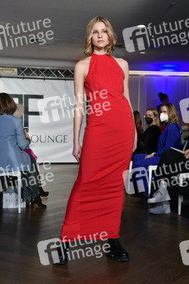NeChia und MauMar Fashion Show auf der Frankfurt Fashion Week Herbst/Winter 2022