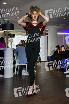 NeChia und MauMar Fashion Show auf der Frankfurt Fashion Week Herbst/Winter 2022