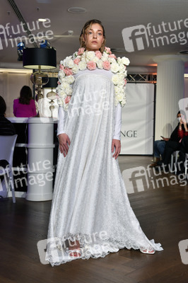 NeChia und MauMar Fashion Show auf der Frankfurt Fashion Week Herbst/Winter 2022
