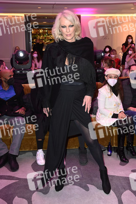 NeChia und MauMar Fashion Show auf der Frankfurt Fashion Week Herbst/Winter 2022