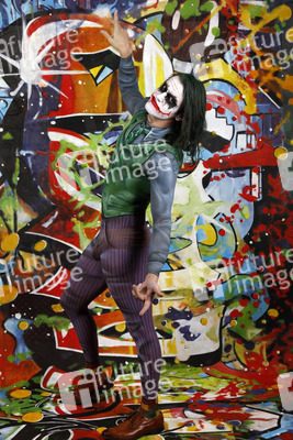 GEEK ART: Joker meets Riddler Bodypainting