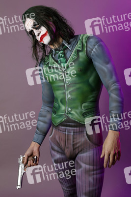 GEEK ART: Joker meets Riddler Bodypainting
