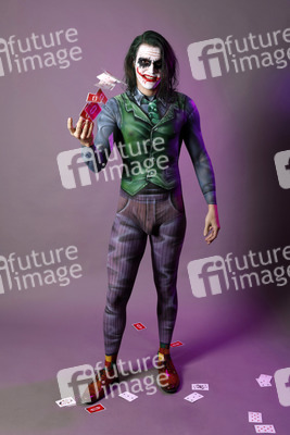 GEEK ART: Joker meets Riddler Bodypainting