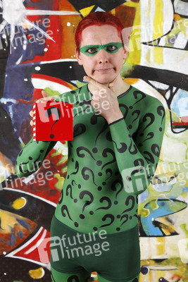 GEEK ART: Joker meets Riddler Bodypainting