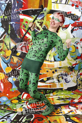 GEEK ART: Joker meets Riddler Bodypainting