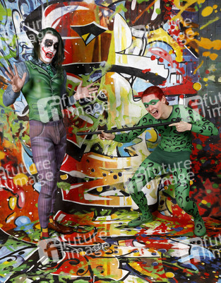 GEEK ART: Joker meets Riddler Bodypainting