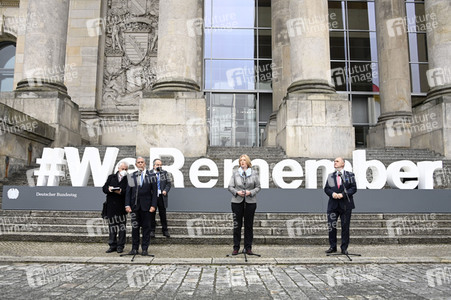 Pressestatements von Wolfgang Sobotka, Mickey Levy und Bärbel Bas in Berlin