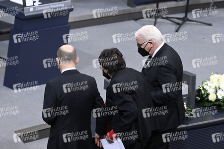 Gedenkstunde zum Tag des Gedenkens an die Opfer des Nationalsozialismus in Berlin