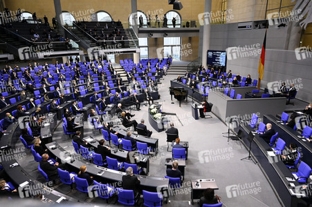 Gedenkstunde zum Tag des Gedenkens an die Opfer des Nationalsozialismus in Berlin