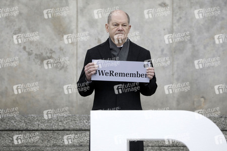 Gedenkstunde zum Tag des Gedenkens an die Opfer des Nationalsozialismus in Berlin