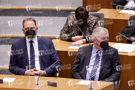 Gedenkstunde zum Tag des Gedenkens an die Opfer des Nationalsozialismus in Düsseldorf