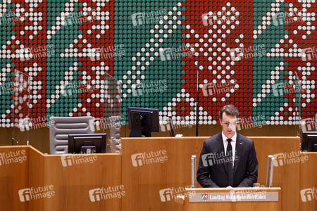 Gedenkstunde zum Tag des Gedenkens an die Opfer des Nationalsozialismus in Düsseldorf