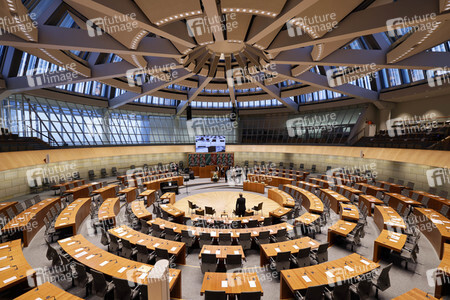 Gedenkstunde zum Tag des Gedenkens an die Opfer des Nationalsozialismus in Düsseldorf