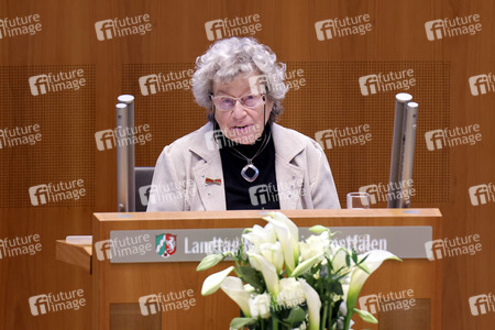 Gedenkstunde zum Tag des Gedenkens an die Opfer des Nationalsozialismus in Düsseldorf