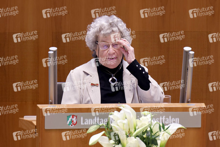 Gedenkstunde zum Tag des Gedenkens an die Opfer des Nationalsozialismus in Düsseldorf