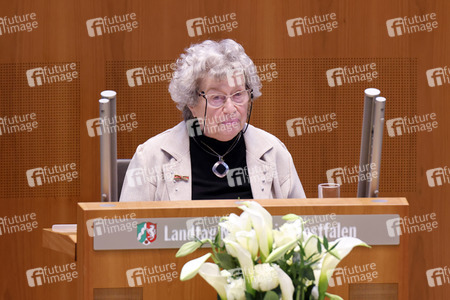 Gedenkstunde zum Tag des Gedenkens an die Opfer des Nationalsozialismus in Düsseldorf