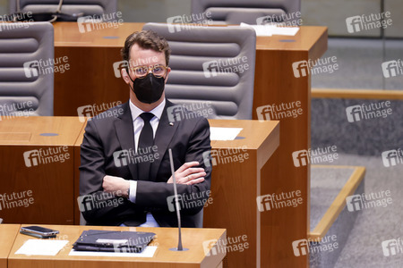 Gedenkstunde zum Tag des Gedenkens an die Opfer des Nationalsozialismus in Düsseldorf