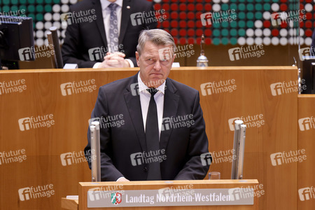 Gedenkstunde zum Tag des Gedenkens an die Opfer des Nationalsozialismus in Düsseldorf