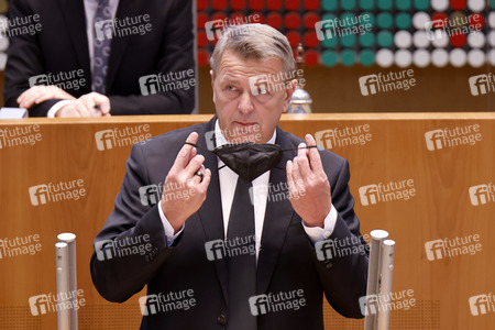 Gedenkstunde zum Tag des Gedenkens an die Opfer des Nationalsozialismus in Düsseldorf